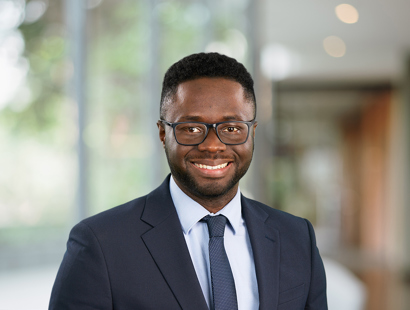 Giles Hall a senior associate in the Russell-Cooke Solicitors, trust, wills and estate disputes team.