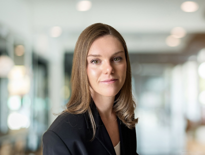 Tara Gowans a legal assistant in the Russell-Cooke trusts, wills and estate disputes team.